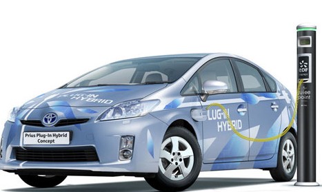 丰田公司考虑把插电式普锐斯将引入中国,察看运行效果