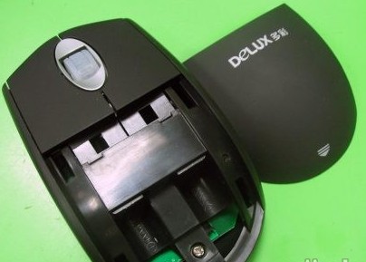 多彩“欢欢豚”2.4G无线鼠标